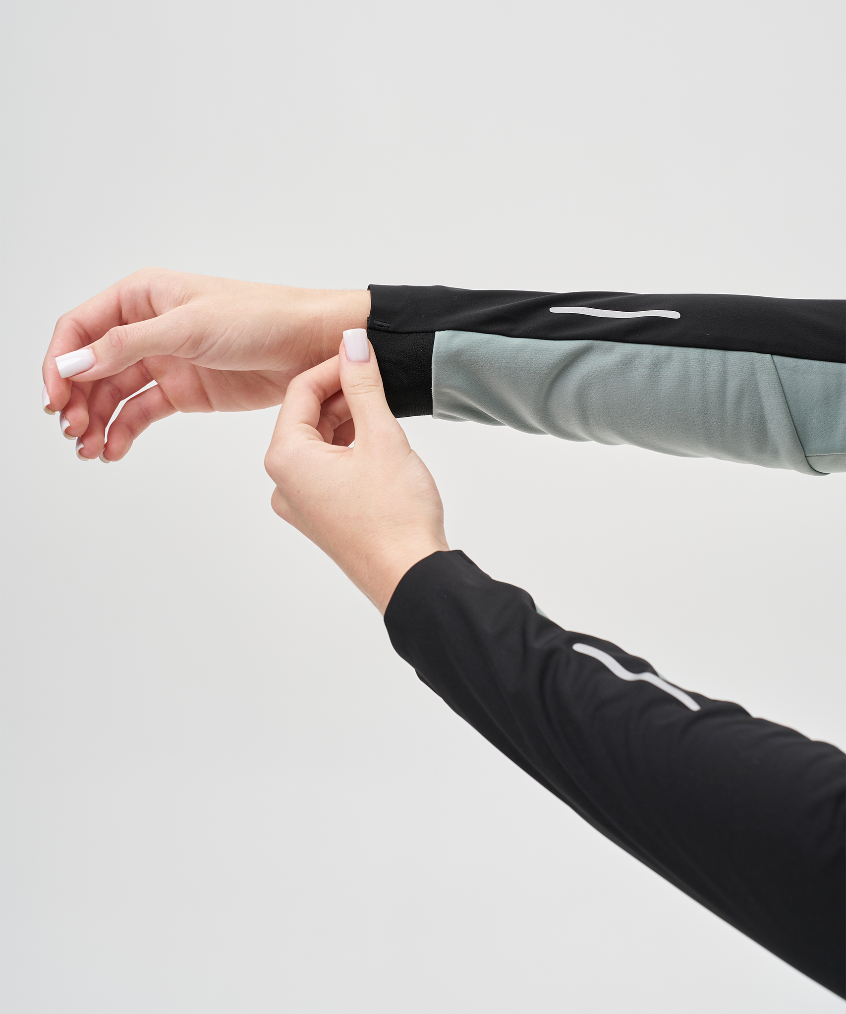 Тренировочная куртка Nordski Race Black/Ice Mint W