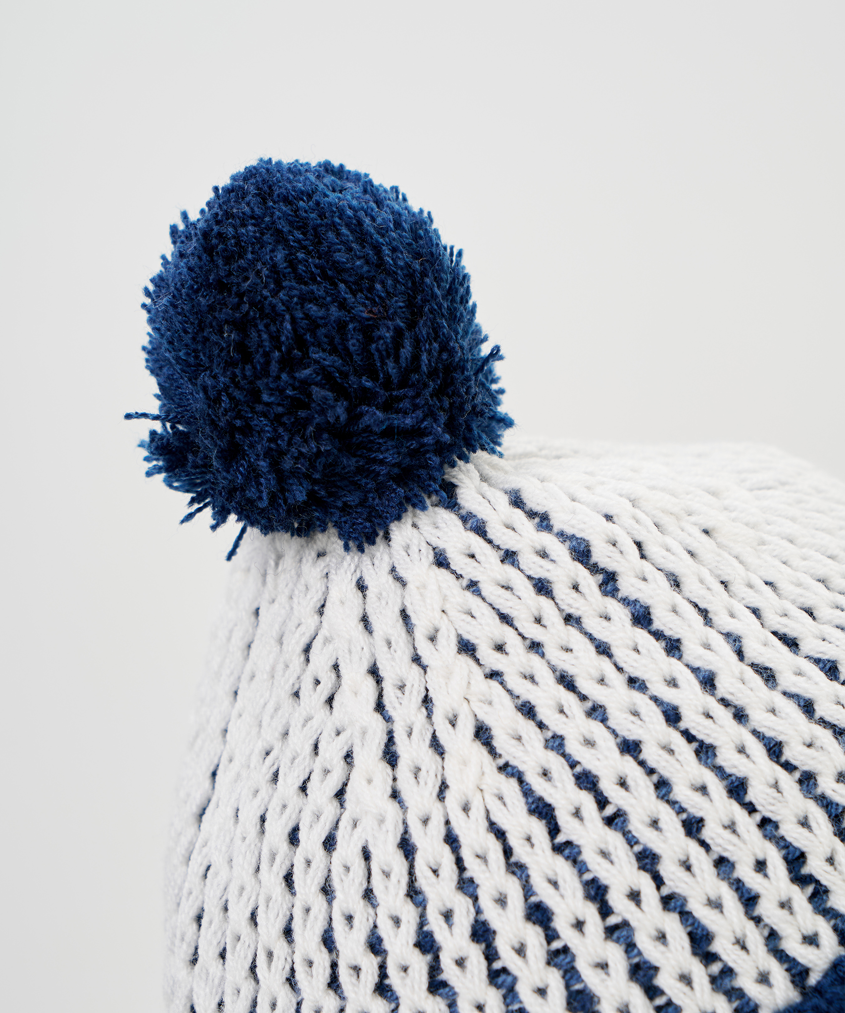 Шапка Nordski Alpine White/Dark Blue